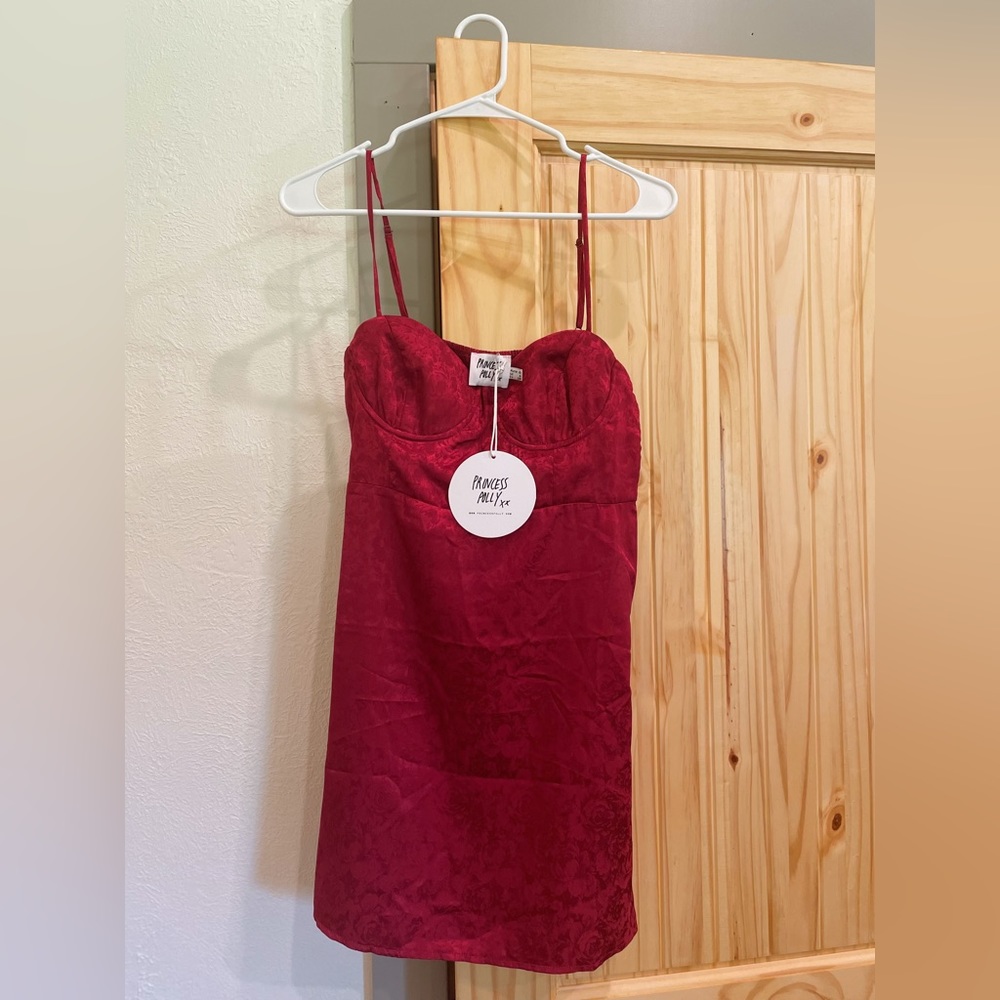 ❗️Brand new with tags❗️Princess Polly Diva Mini Dress Deep Red!